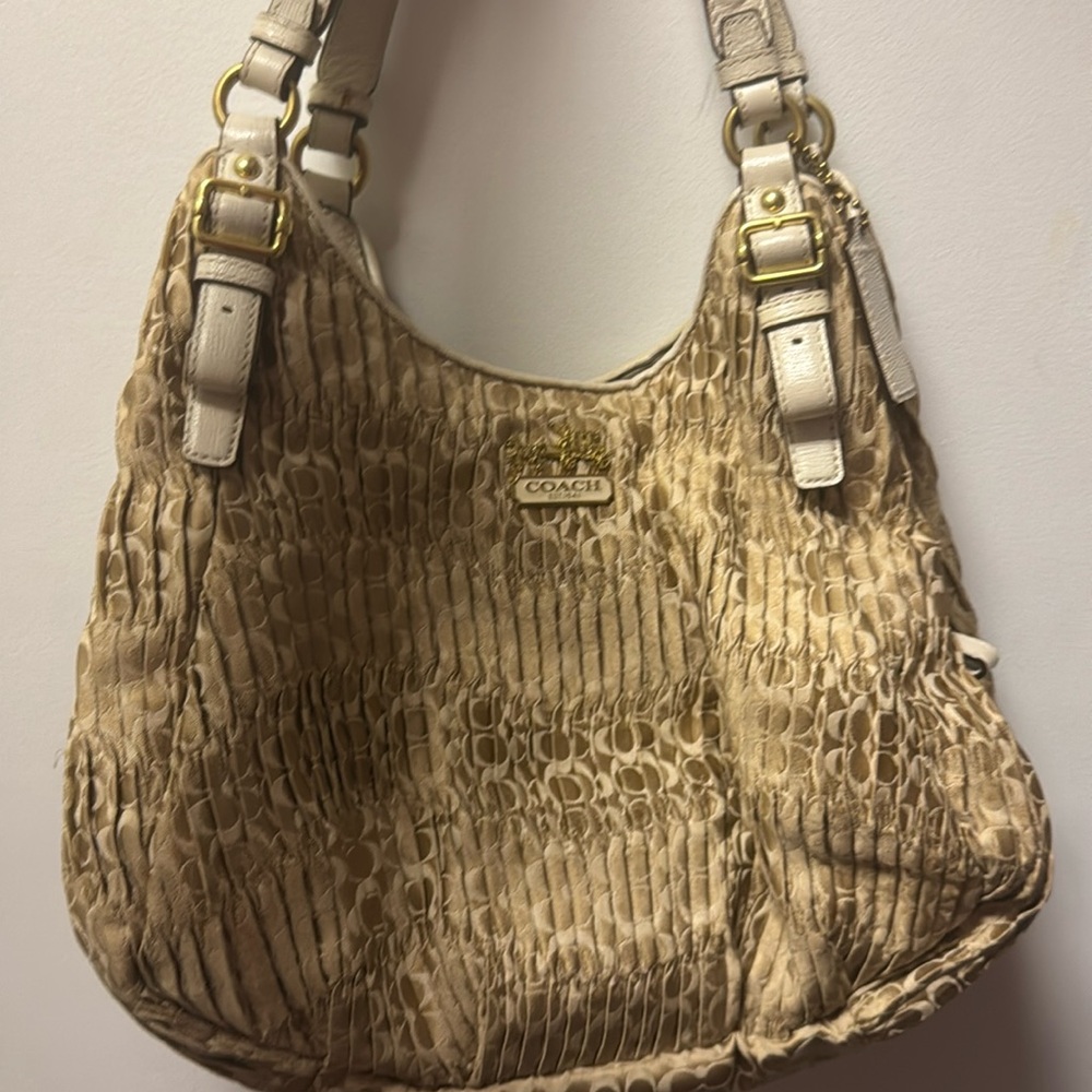 Coach purse barely used